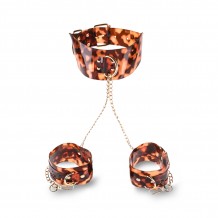 Collar con Esposas Amber